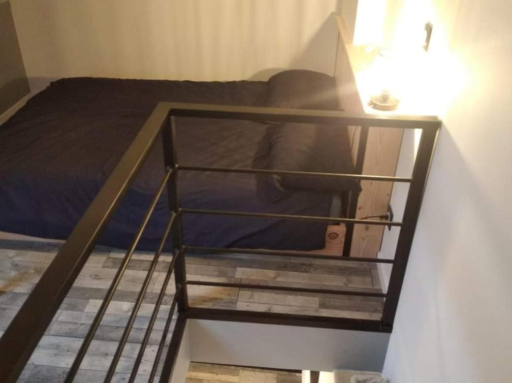 Sejour Au Jardin De Cupidon Avec Jacuzzi Et Sauna Balbigny Exterior foto